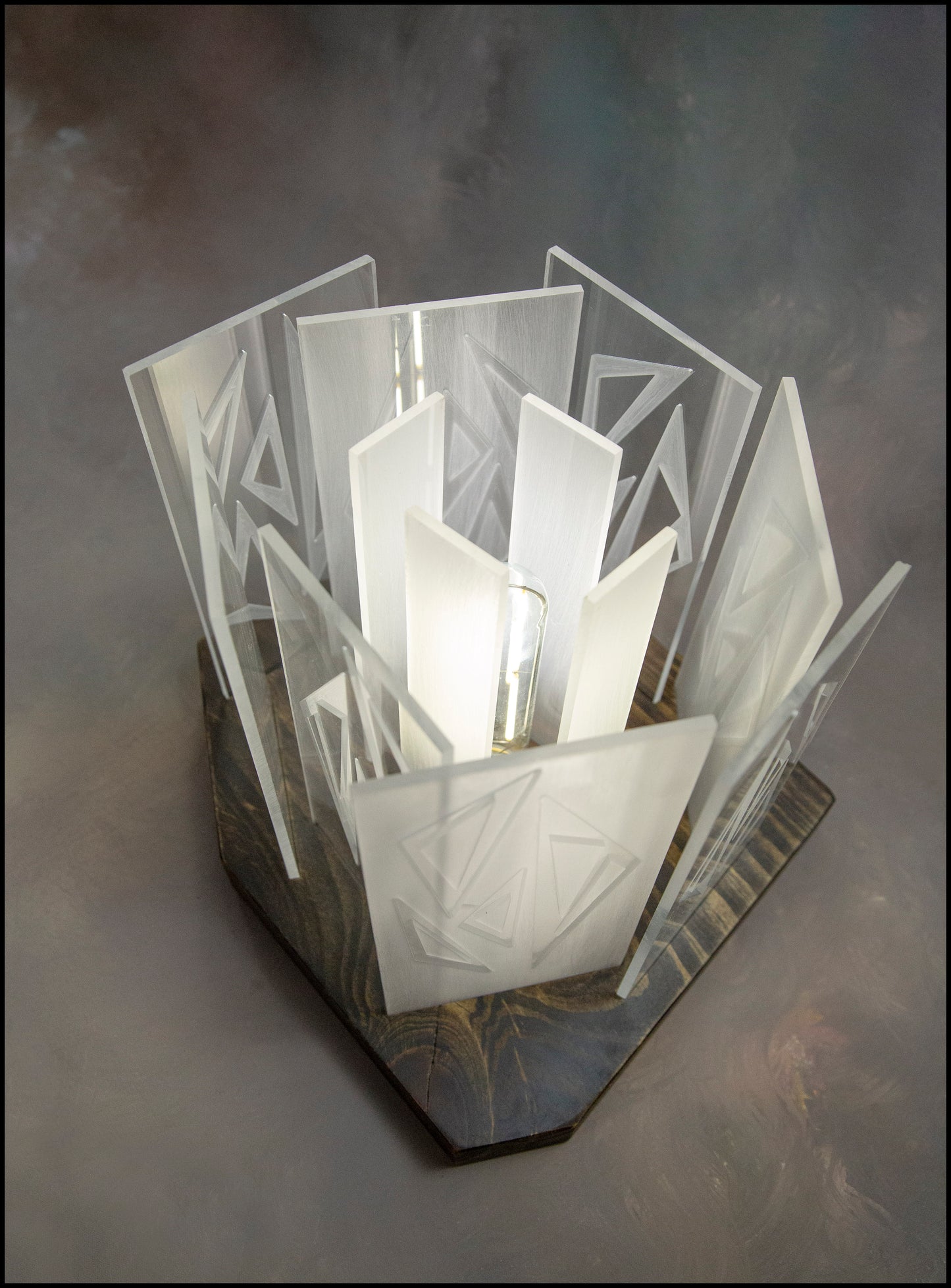 Lamp Monolith
